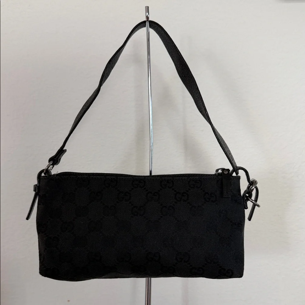 Gucci Black GG Canvas Shoulder Bag - Picture 3 of 11